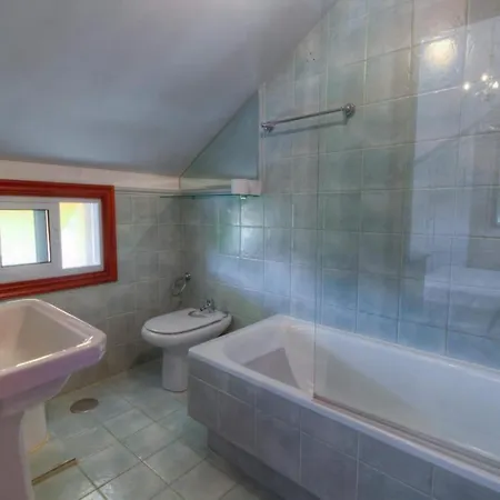 Piso Alto En Casa Playa Samil Διαμέρισμα